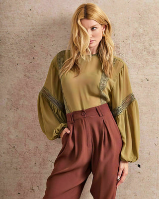 Tailored Pants in 100% Viscose with Front Pleats and Ankle Zipper