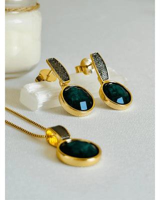 Round Necklace and Earring Set with Emerald – Gold Plated Semi-Jewelry