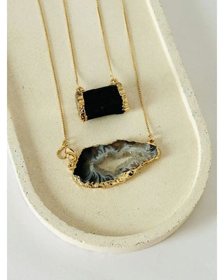 Scapular Necklace with Black Tourmaline and Natural Geode – Protection and Elegance